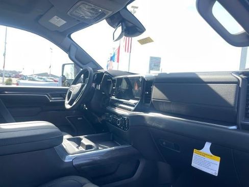 New 2026 Chevrolet Silverado 3500 LTZ w/ LTZ Convenience Package image 22