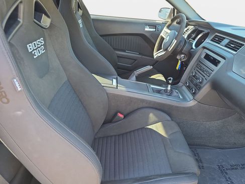 Used 2012 Ford Mustang Boss 302 RWD image 10