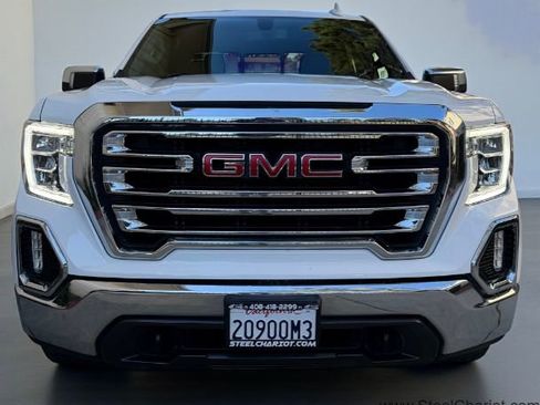 Used 2022 GMC Sierra 1500 SLT w/ SLT Premium Package image 9