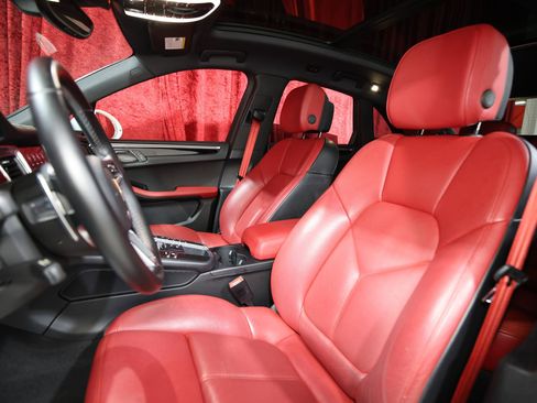 Used 2018 Porsche Macan S AWD/4WD image 12