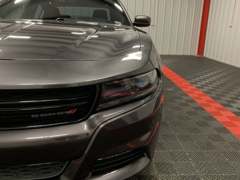 Used 2016 Dodge Charger SXT w/ Rallye Group image 9