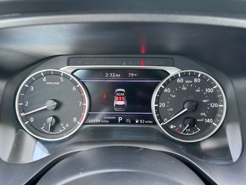 Used 2024 Nissan Rogue S FWD image 19