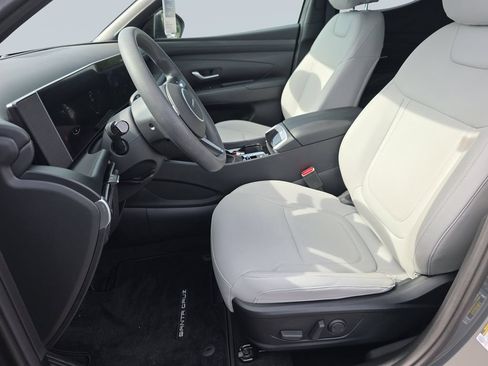 Used 2026 Hyundai Santa Cruz SEL FWD image 12