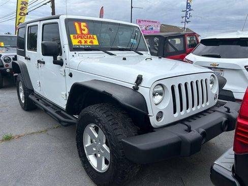 Used 2015 Jeep Wrangler Unlimited Sport w/ Quick Order Package 24S AWD/4WD image 3