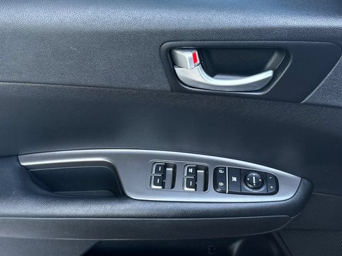 Used 2019 Kia Optima LX FWD image 11