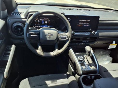 New 2026 Chevrolet Colorado Trail Boss AWD/4WD image 6