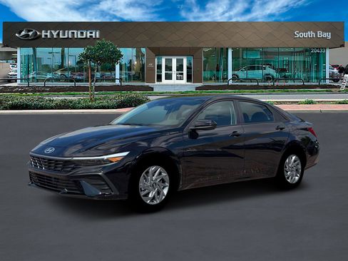 New 2026 Hyundai Elantra Blue image 2