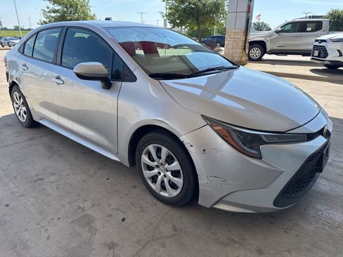 Used 2022 Toyota Corolla LE FWD image 10