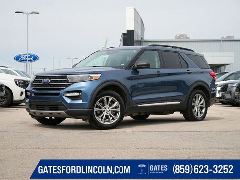 Used 2020 Ford Explorer XLT w/ Equipment Group 202A image 1