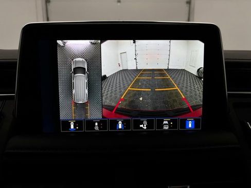 Used 2024 Chevrolet Tahoe RST w/ Luxury Package image 4