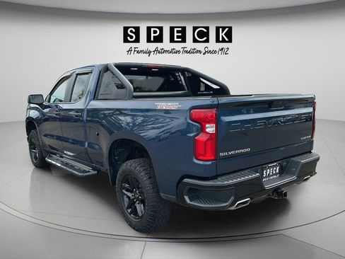 Used 2019 Chevrolet Silverado 1500 Custom Trail Boss AWD/4WD image 3