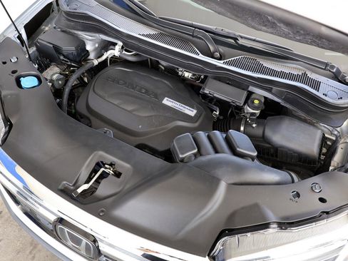 Used 2019 Honda Ridgeline RTL-E image 34