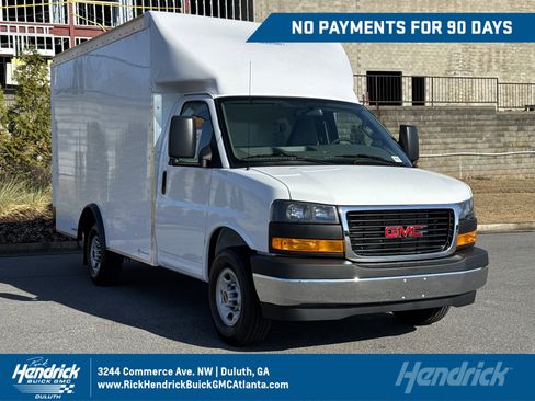New 2026 GMC Savana 3500 w/ Power Convenience Package RWD image 1