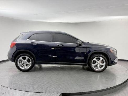 Used 2019 Mercedes-Benz GLA 250 image 9