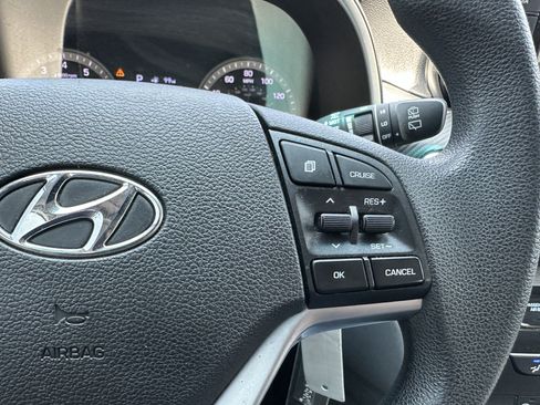 Used 2021 Hyundai Tucson SE w/ Cargo Package FWD image 26