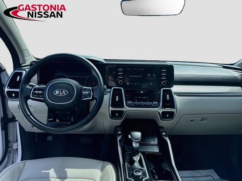 Used 2021 Kia Sorento S w/ Panoramic Sunroof Package AWD/4WD image 29