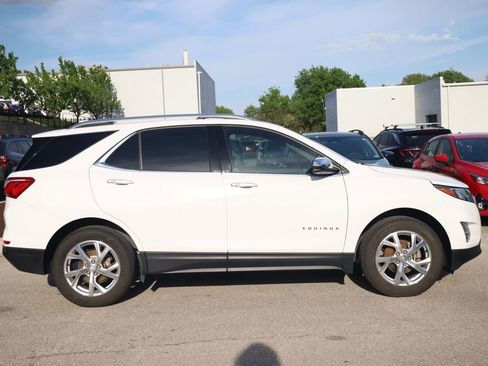 Used 2018 Chevrolet Equinox Premier AWD/4WD image 5