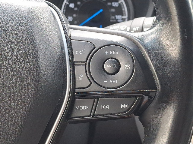 Used 2022 Toyota Venza XLE AWD/4WD image 22