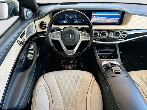 Used 2020 Mercedes-Benz Maybach S 650 image 23