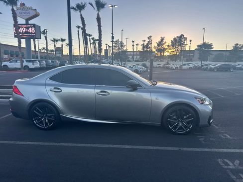 Used 2019 Lexus IS 300 w/ Navigation Package RWD image 5