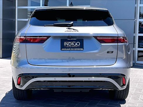 Used 2026 Jaguar F-PACE R-Dynamic S AWD/4WD image 4
