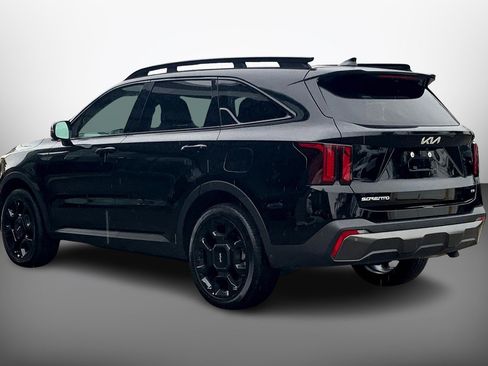 Used 2024 Kia Sorento SX image 13