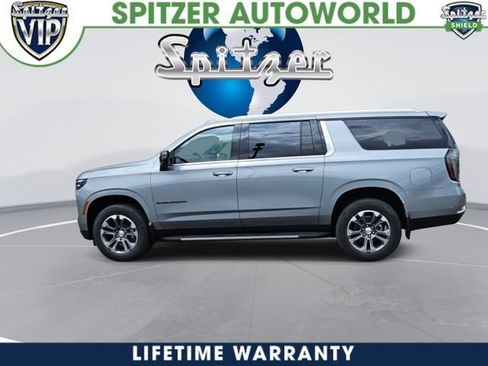 New 2026 Chevrolet Suburban LT w/ Comfort Package AWD/4WD image 5