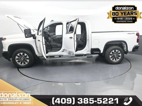 Used 2024 Chevrolet Silverado 2500 Custom w/ Custom Value Package AWD/4WD image 22