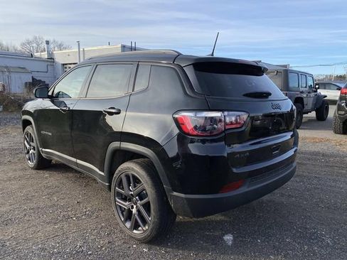 New 2026 Jeep Compass Limited image 4