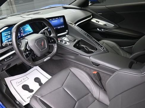 Used 2023 Chevrolet Corvette Z06 RWD image 17