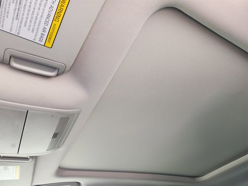 Used 2025 MAZDA CX-50 2.5 Hybrid w/ Premium Plus Pkg image 32