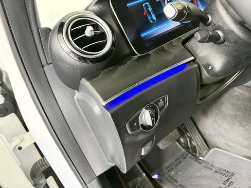 Used 2020 Mercedes-Benz E 350 Sedan image 34