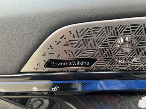 Certified 2025 BMW i5 M60 w/ Premium Package image 20