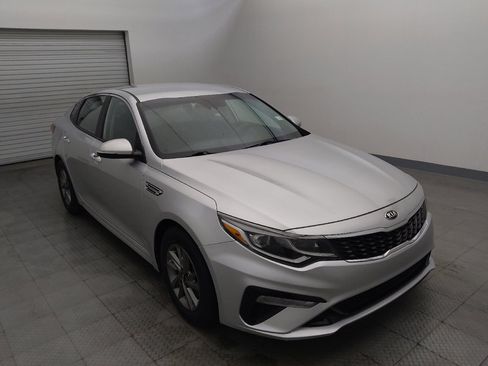 Used 2019 Kia Optima LX FWD image 13