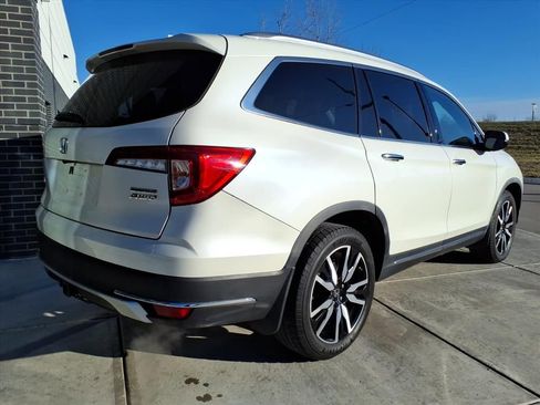 Used 2019 Honda Pilot Touring image 7