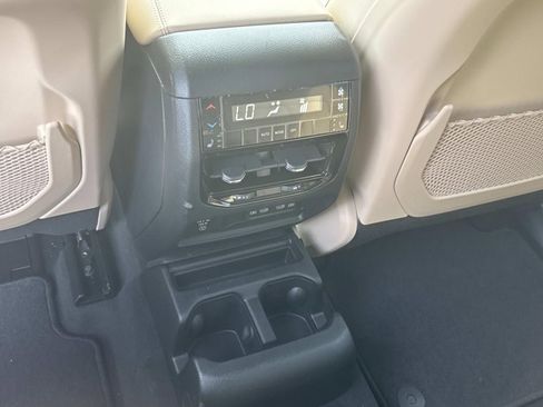 New 2026 Jeep Grand Cherokee L Limited AWD/4WD image 18