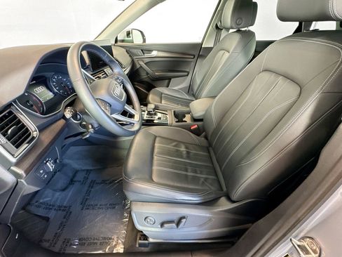 Used 2023 Audi Q5 2.0T Premium w/ Convenience Package image 19
