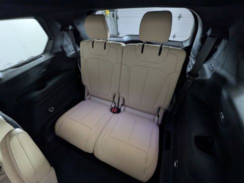 Used 2024 Jeep Grand Cherokee L Limited image 37