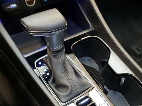 Used 2024 Hyundai Santa Cruz Limited image 10