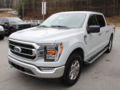 Used 2023 Ford F150 XLT w/ Equipment Group 302A High image 7