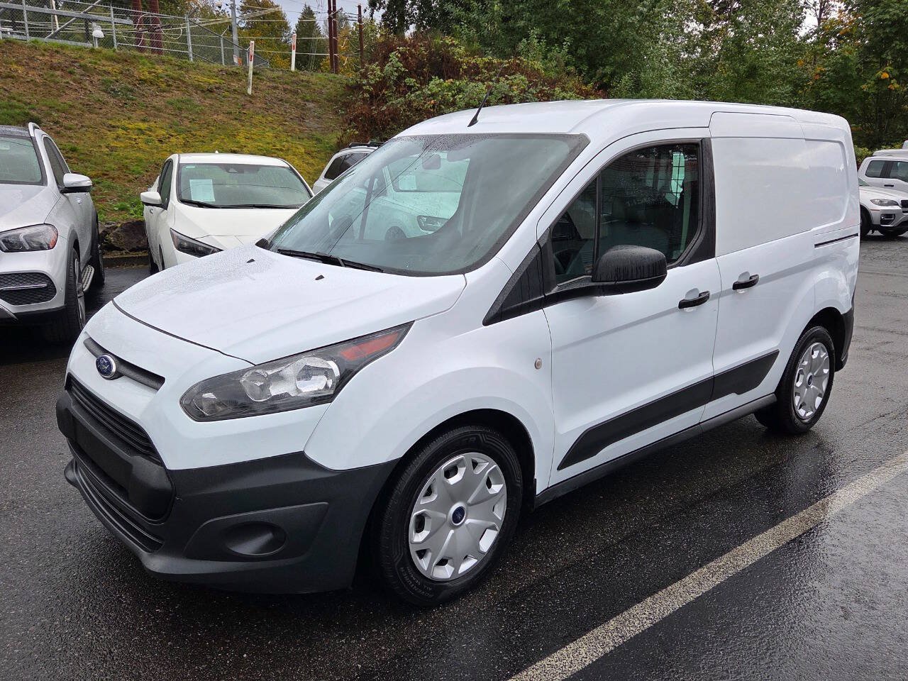 Used 2015 Ford Transit Connect XL FWD image 3