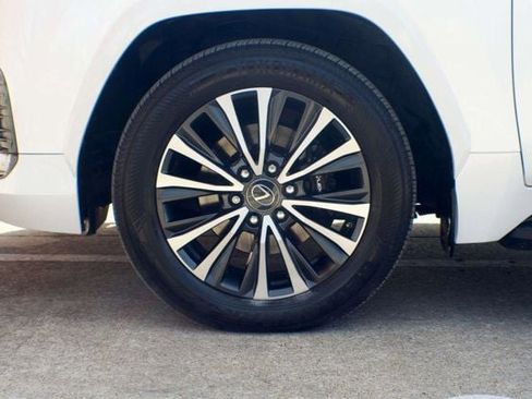Used 2023 Lexus LX 600 4WD w/ Interior Upgrade Package image 47