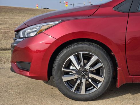 New 2025 Nissan Versa SV w/ Trunk Package image 10