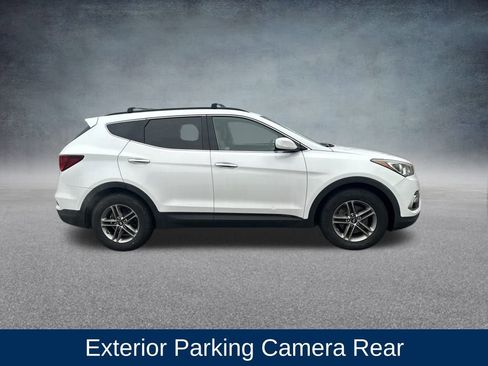 Used 2017 Hyundai Santa Fe Sport image 6