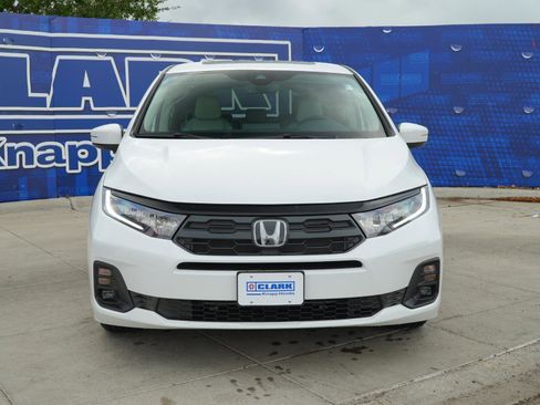 New 2026 Honda Odyssey EX-L image 2