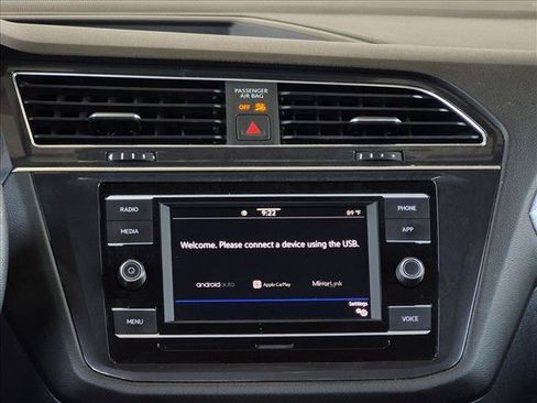 Used 2022 Volkswagen Tiguan S FWD image 13