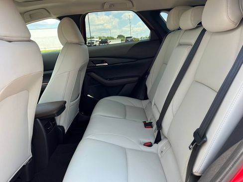 Used 2021 MAZDA CX-30 AWD 2.5 S w/ Premium Package image 5