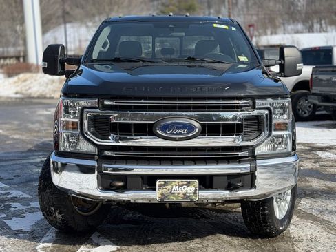Used 2020 Ford F250 XL w/ STX Appearance Package image 2
