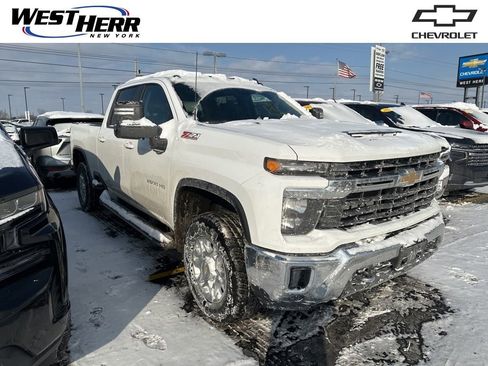 Used 2025 Chevrolet Silverado 2500 LT w/ Convenience Package image 1