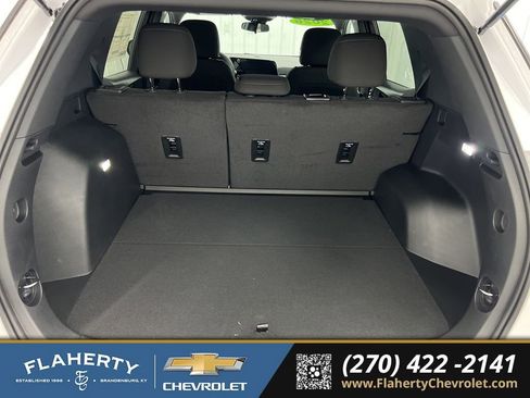 New 2026 Chevrolet Equinox LT FWD image 19
